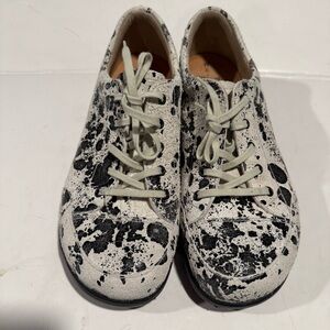Finn Comfort Black and White Patterned Ikebukuro Lace Up Shoes US 10  UK 8